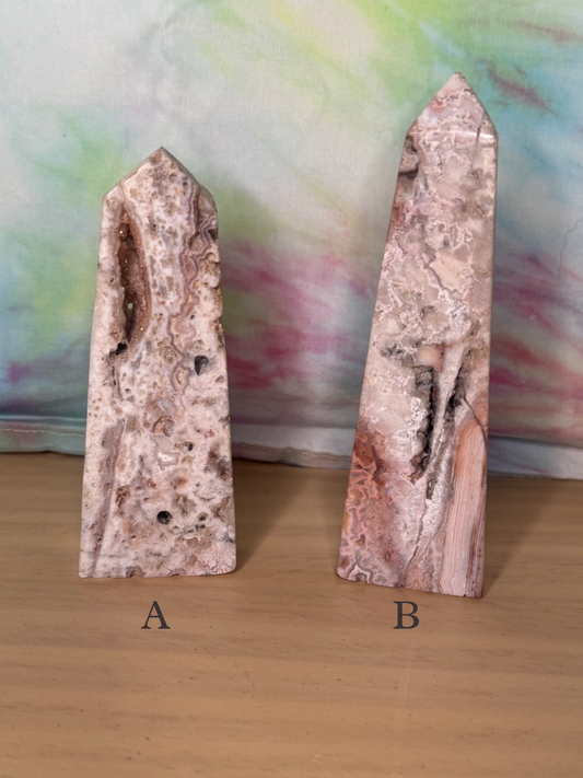 Crazy Lace Agate Towers